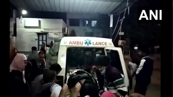 West Bengal Unidentified people attacked TMC office 6 people detained West Bengal Unidentified people attacked TMC office 6 people detained