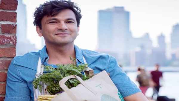 विकास खन्ना की ये फिल्म हुई है रिलीज