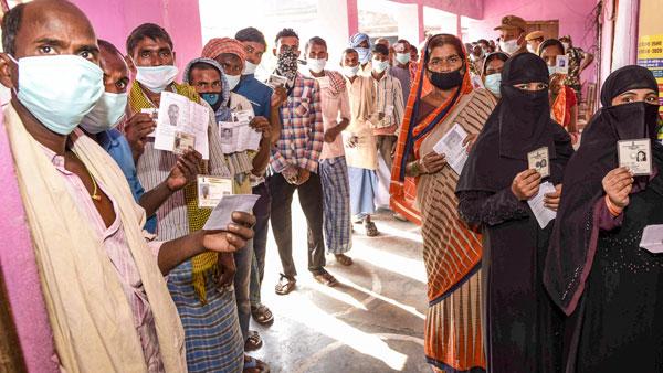 आसानी से मुहैया होगा E वोटर कार्ड