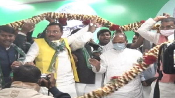 ljp 208 leaders join jdu in presence of national president rcp singh ljp 208 leaders join jdu in presence of national president rcp singh