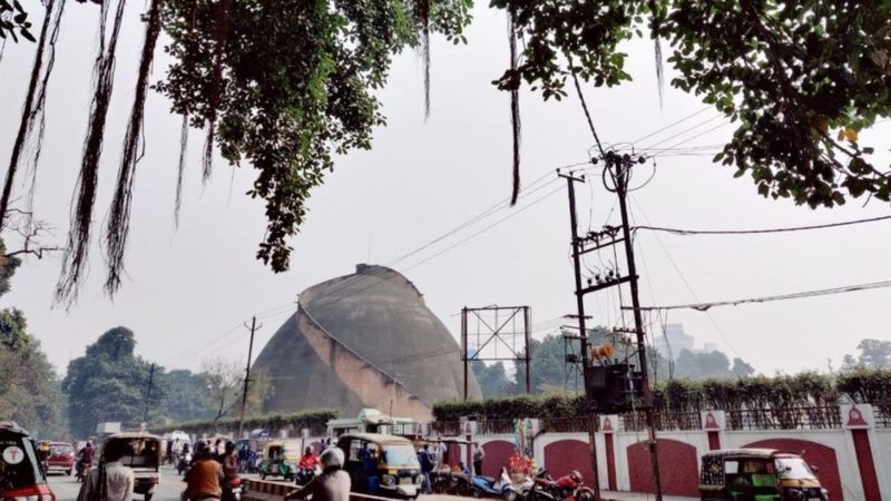 गोलघर: अंग्रेज़ों ने दो साल में बनाया, मरम्मत 10 साल में भी नहीं पूरा गोलघर: अंग्रेज़ों ने दो साल में बनाया, मरम्मत 10 साल में भी नहीं पूरा