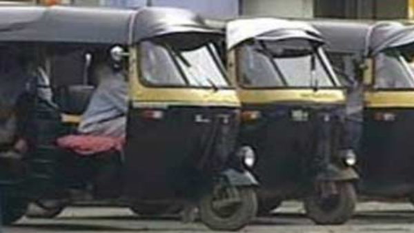 दिल्ली के स्कूल में दाखिला कराने के लिए बेच दिया घर
