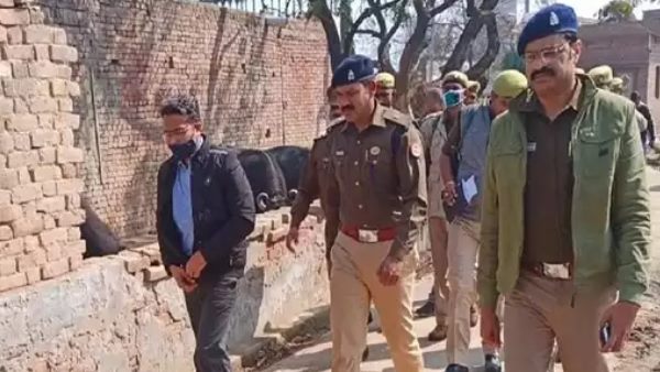 Priest stabbed to death at temple premises in budaun Priest stabbed to death at temple premises in budaun