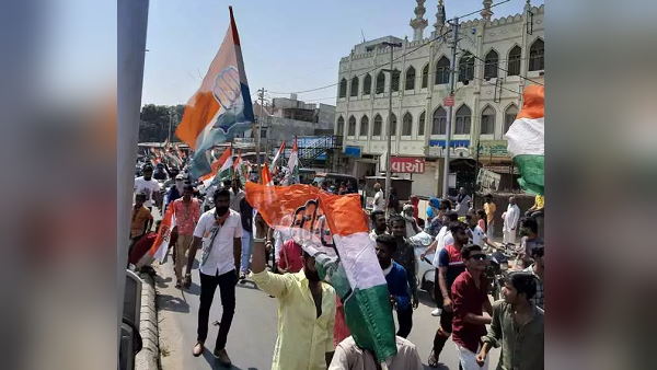 Vadodara Municipal corporation Election Results 2021: Out of total 36 seats, BJP wins 29; Congress 7 Vadodara Municipal corporation Election Results 2021: Out of total 36 seats, BJP wins 29; Congress 7