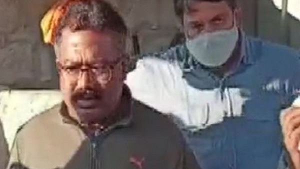 चिक्काबल्लापुर में जिलेटिन स्टिक में ब्लास्ट, 5 की मौत चिक्काबल्लापुर में जिलेटिन स्टिक में ब्लास्ट, 5 की मौत