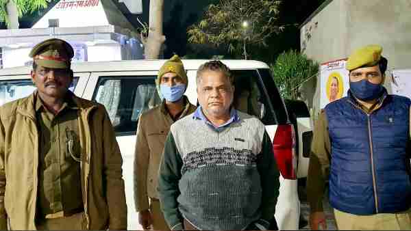 Ghaziabad police reveals Nitin Chaudhary murder case, one accused arrested Ghaziabad police reveals Nitin Chaudhary murder case, one accused arrested