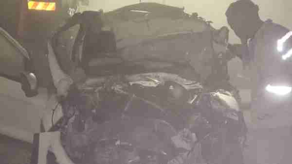 Kannauj: Around 6 people died after their car rammed into a truck Kannauj: Around 6 people died after their car rammed into a truck