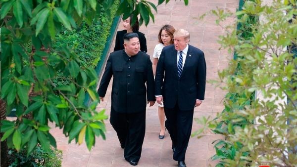 DONALD TRUMP KIM JONG DONALD TRUMP KIM JONG