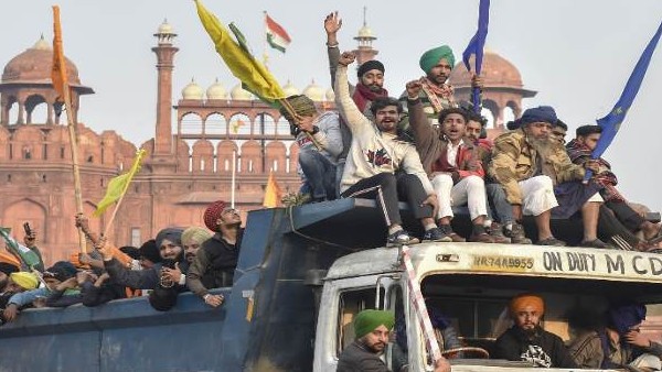 Toolkit Case : आरोपी शांतनु ने बॉम्बे हाई कोर्ट की औरंगाबाद बेंच में मांगी अग्रिम जमानत Toolkit Case : आरोपी शांतनु ने बॉम्बे हाई कोर्ट की औरंगाबाद बेंच में मांगी अग्रिम जमानत