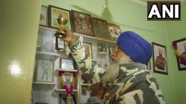 कमरे को सजाकर रखा