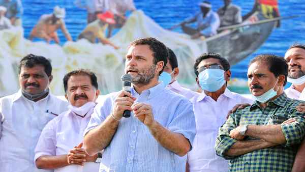 राहुल के बयान पर उनके बचाव में जुटी कांग्रेस