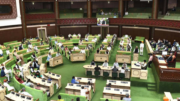 100 स्कूल क्रमोन्नत होंगे