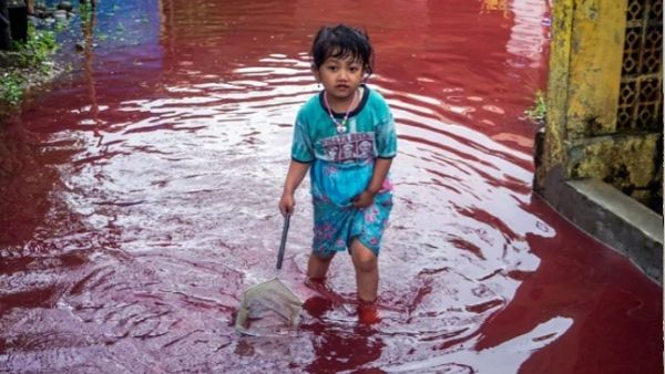 RED WATER RED WATER