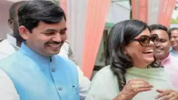 पहली नजर में ही रेणु को दिल दे बैठे थे शाहनवाज हुसैन