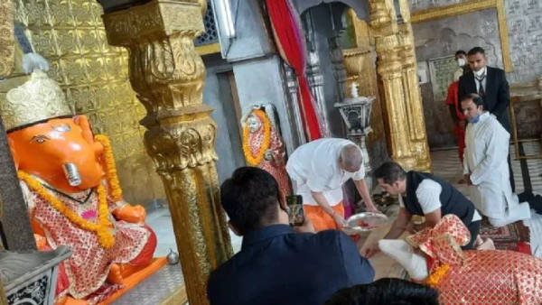 जयपुर के मोती डूंगरी गणेश मंदिर पूजा अर्चना की