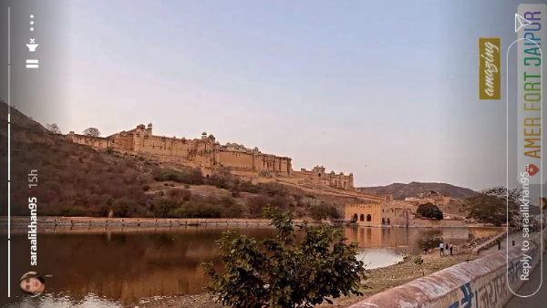 शेयर की आमेर फोर्ट की फोटो