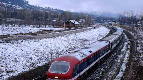 Indian Railways:Good news for Kashmir after 11 months, preparations to restore train service Indian Railways:Good news for Kashmir after 11 months, preparations to restore train service