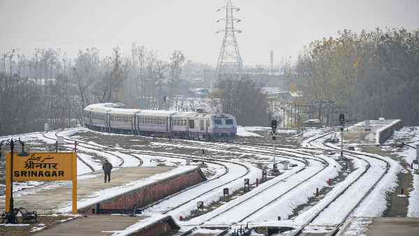 Indian Railways:Good news for Kashmir after 11 months, preparations to restore train service Indian Railways:Good news for Kashmir after 11 months, preparations to restore train service