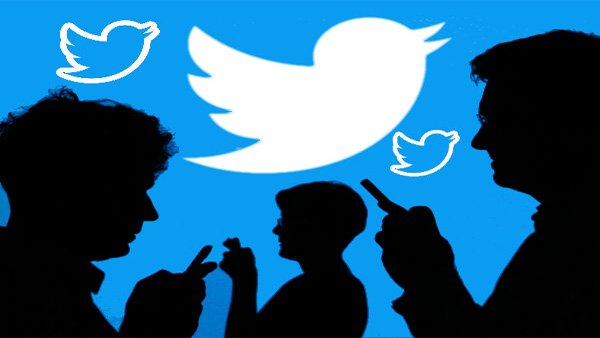 कुछ आसान स्टेप्स और ब्लू-टिक