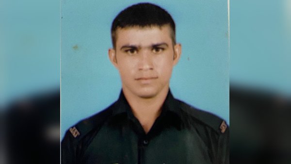 साथ ही पढ़ते थे रामपाल और लक्ष्मण