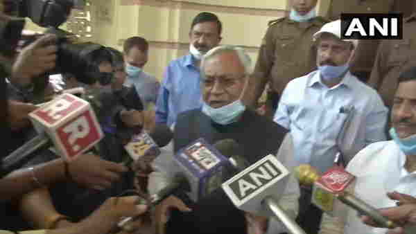 CM nitish kumar announce free vaccination in private hospital CM nitish kumar announce free vaccination in private hospital