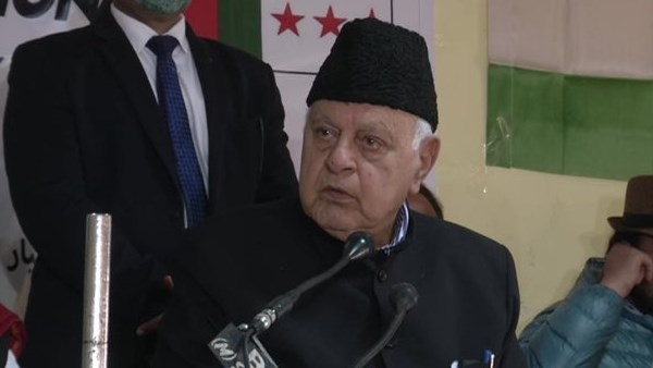 Farooq Abdullah says Congress will have to wake up and stand strong if they want to save the country Farooq Abdullah says Congress will have to wake up and stand strong if they want to save the country