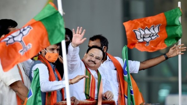 तमिलनाडु और केरल में क्यों नहीं खिल पाता कमल? तमिलनाडु और केरल में क्यों नहीं खिल पाता कमल?