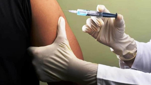 Supreme Court judges to get corona vaccine from tomorrow not allowed to choose between Covaxin or Covishield Supreme Court judges to get corona vaccine from tomorrow not allowed to choose between Covaxin or Covishield