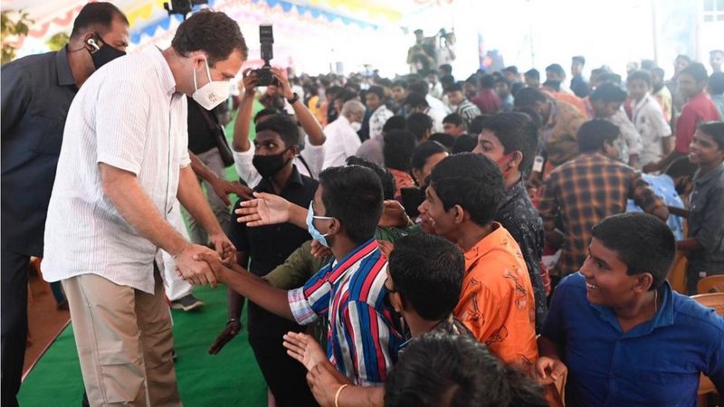 राहुल गाँधी के लिए दक्षिण भारत नया ठिकाना है, या मुश्किल राजनीति से पलायन? राहुल गाँधी के लिए दक्षिण भारत नया ठिकाना है, या मुश्किल राजनीति से पलायन?