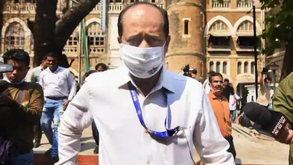 Mukesh Ambani explosives scare case Arrested Cop Sachin Waze Says Being Made Scapegoat Mukesh Ambani explosives scare case Arrested Cop Sachin Waze Says Being Made Scapegoat