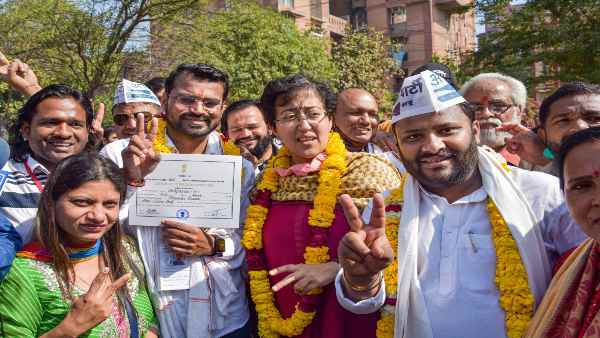 2022 में एमसीडी के फाइनल से पहले भाजपा का सूपड़ा साफ