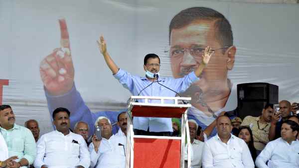 भाजपा नहीं, कांग्रेस का विकल्प बन रही है 'आप'?
