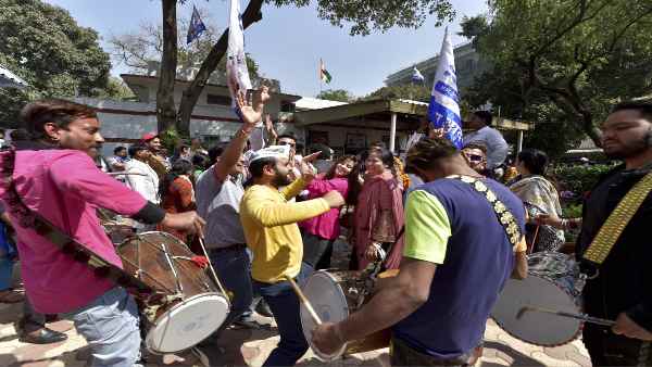 दिल्ली में 'आप' की बल्ले-बल्ले