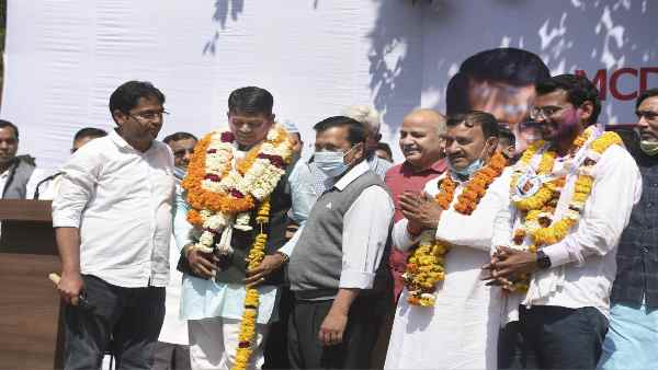 मुस्लिम बहुल इलाके में 'आप' का क्यों खिसका जनाधार?