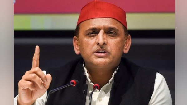 akhilesh yadav hits out at up yogi govt over hathras case akhilesh yadav hits out at up yogi govt over hathras case