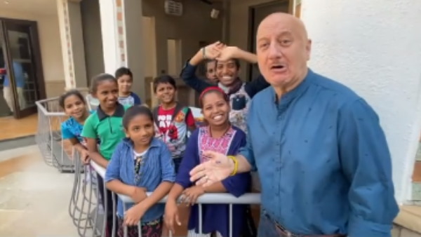 बॉलीवुड से मिली ढेरों शुभकामनाएं