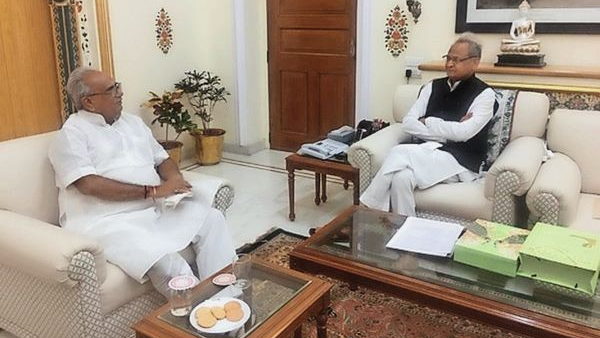 Rajya Sabha MP Rajendra Gehlot meet rajasthan cm ashok gehlot, said: To develop Jodhpur as a heritage city, work should be starts on state level Rajya Sabha MP Rajendra Gehlot meet rajasthan cm ashok gehlot, said: To develop Jodhpur as a heritage city, work should be starts on state level