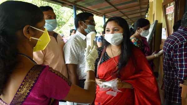 पहले चरण में 77 फीसदी से ज्यादा वोट डाले गए
