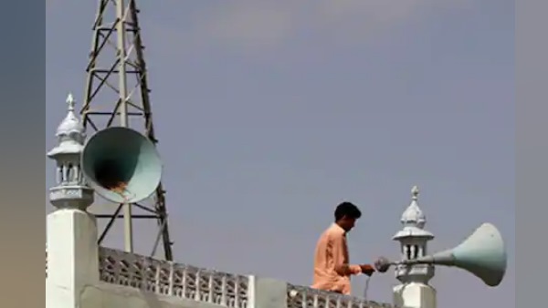 masjid committee removed 2 loudspeakers after Allahabad University vc objection masjid committee removed 2 loudspeakers after Allahabad University vc objection