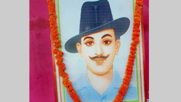 AKJ ने अपनी किताब में बताया निरंकारी झड़प की तस्वीर