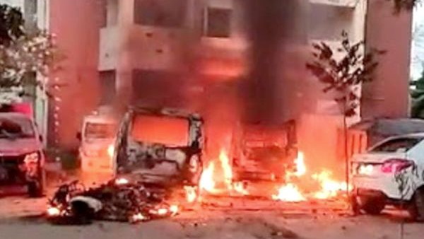 horrific accident in Bihars Nalanda District, 8 people lost lives, Several Injured as Truck Rams into Roadside Eatery horrific accident in Bihars Nalanda District, 8 people lost lives, Several Injured as Truck Rams into Roadside Eatery