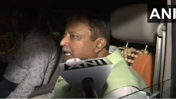 सांसद अर्जुन सिंह के घर के पास बमबारी, भड़की BJP सांसद अर्जुन सिंह के घर के पास बमबारी, भड़की BJP