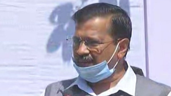 जनता AAP से खुश और BJP से नाखुश है जनता AAP से खुश और BJP से नाखुश है