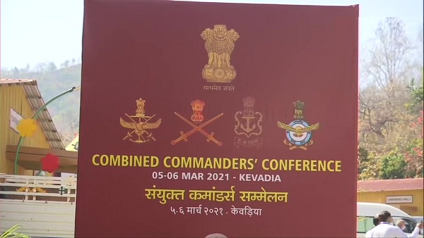 Combined Commanders’ Conference at Kevadia: Rajnath Singh, CDS Bipin Rawat attends it Combined Commanders’ Conference at Kevadia: Rajnath Singh, CDS Bipin Rawat attends it
