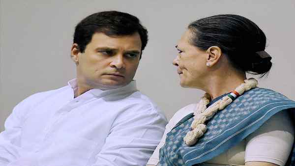 सोनिया भी 'मुस्लिम पार्टी' होने की छवि पर चिंता जता चुकी हैं
