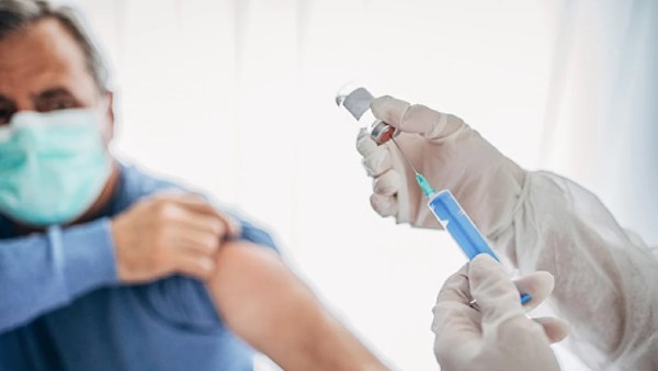 COVID 19 vaccination in Uttar Pradesh Check list of govt and private hospitals COVID 19 vaccination in Uttar Pradesh Check list of govt and private hospitals