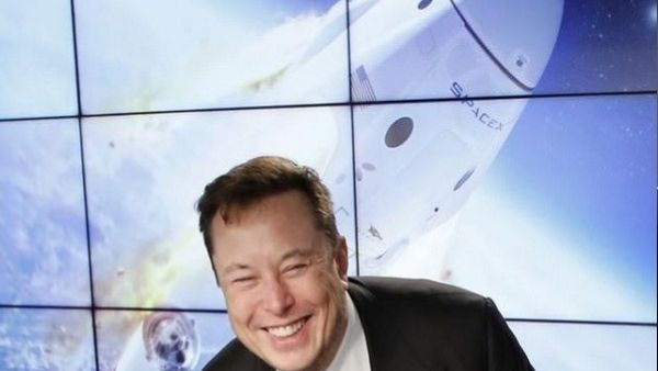 Elon Musk की इंटरनेट क्रांति