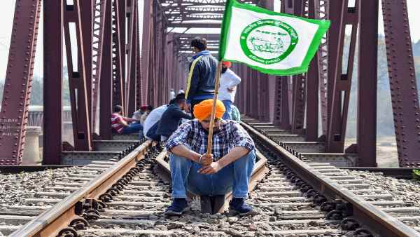 26 जनवरी के हिंसक प्रदर्शन के बाद आंदोलन