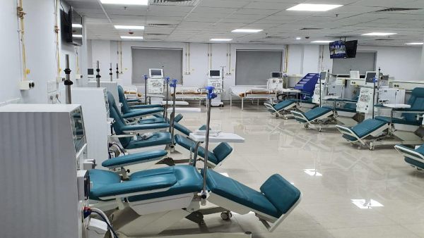 100 बेड वाला हाईटेक अस्पताल