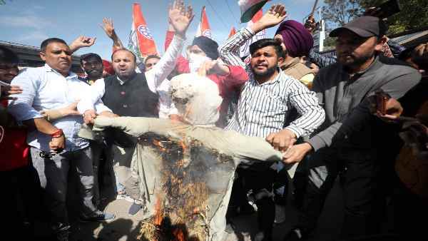 Congress party:On the praise of PM Modi Ghulam Nabi may give an explanation, the source said - misunderstood his words Congress party:On the praise of PM Modi Ghulam Nabi may give an explanation, the source said - misunderstood his words